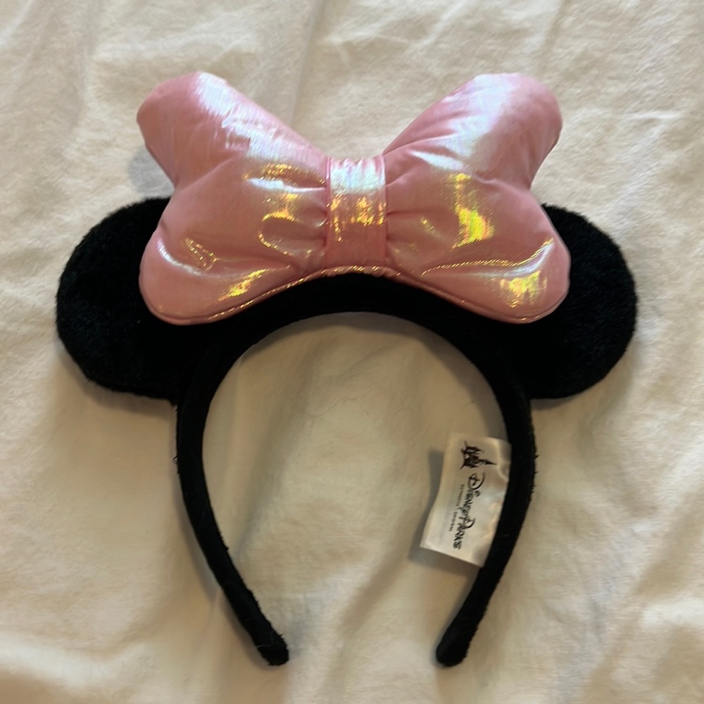 Light up authentic Disney “magic” ears